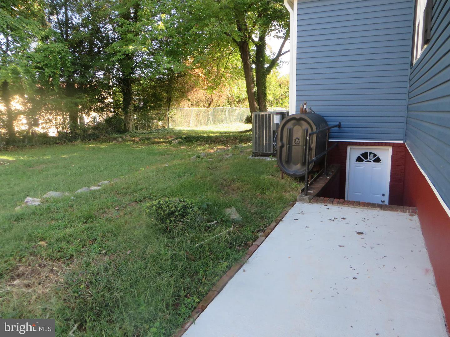 3010 STEVEN MARTIN DR, FAIRFAX, Virginia 22031, 5 Bedrooms Bedrooms, 14 Rooms Rooms,3 BathroomsBathrooms,Residential,For sale,3010 STEVEN MARTIN DR,VAFX2285196 MLS # VAFX2285196