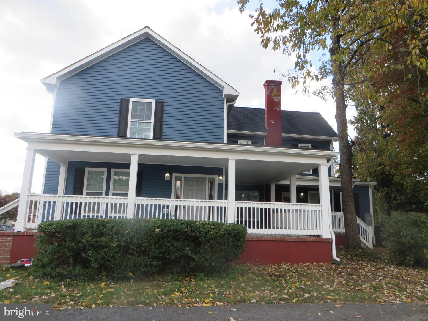 3010 STEVEN MARTIN DR, FAIRFAX, Virginia 22031, 5 Bedrooms Bedrooms, 14 Rooms Rooms,3 BathroomsBathrooms,Residential,For sale,3010 STEVEN MARTIN DR,VAFX2285196 MLS # VAFX2285196