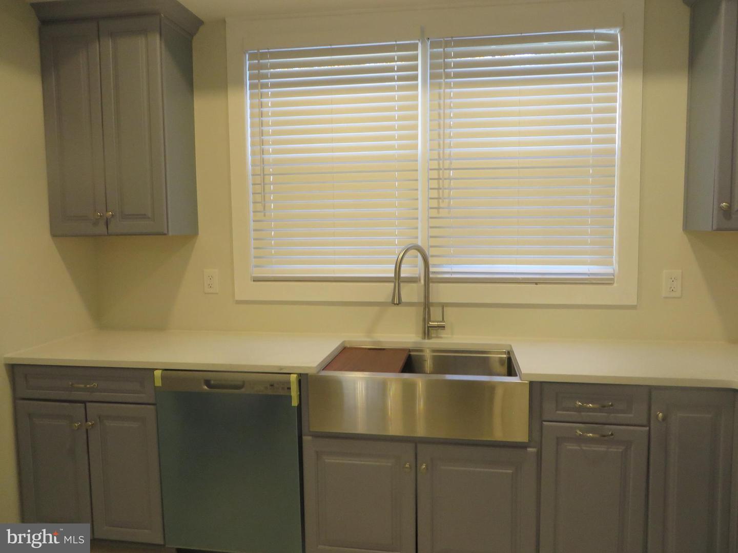 3010 STEVEN MARTIN DR, FAIRFAX, Virginia 22031, 5 Bedrooms Bedrooms, 14 Rooms Rooms,3 BathroomsBathrooms,Residential,For sale,3010 STEVEN MARTIN DR,VAFX2285196 MLS # VAFX2285196