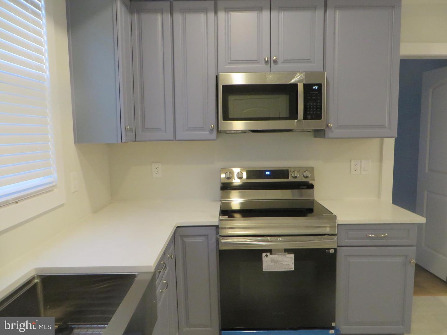 3010 STEVEN MARTIN DR, FAIRFAX, Virginia 22031, 5 Bedrooms Bedrooms, 14 Rooms Rooms,3 BathroomsBathrooms,Residential,For sale,3010 STEVEN MARTIN DR,VAFX2285196 MLS # VAFX2285196