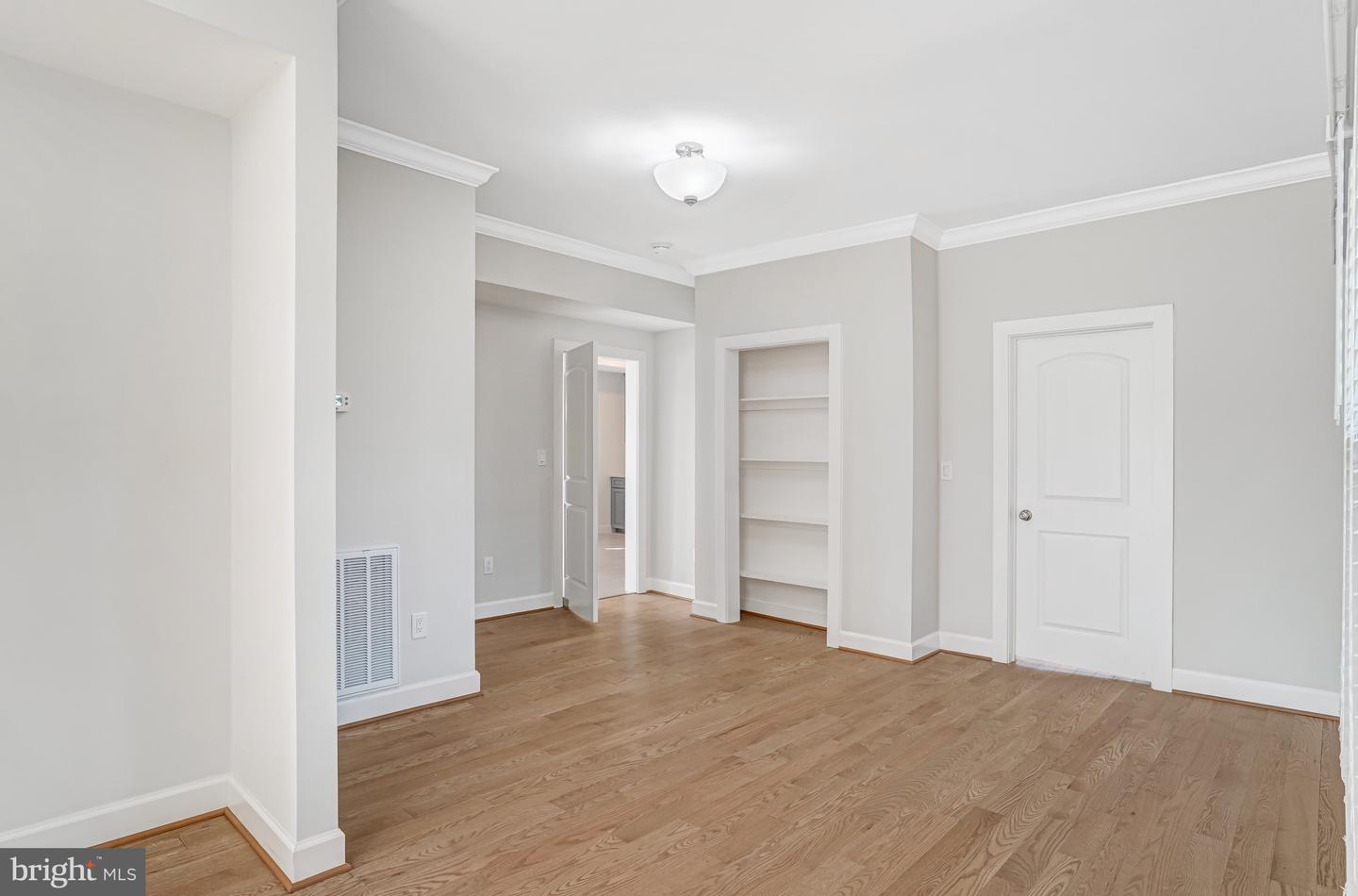 3010 STEVEN MARTIN DR, FAIRFAX, Virginia 22031, 5 Bedrooms Bedrooms, 14 Rooms Rooms,3 BathroomsBathrooms,Residential,For sale,3010 STEVEN MARTIN DR,VAFX2285196 MLS # VAFX2285196