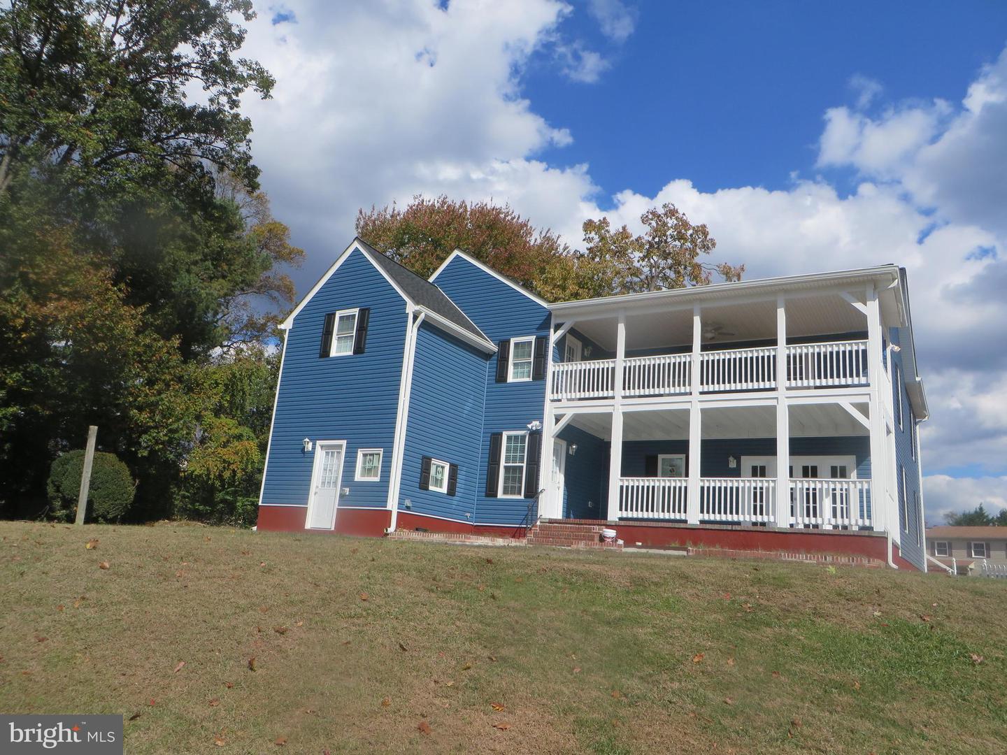 3010 STEVEN MARTIN DR, FAIRFAX, Virginia 22031, 5 Bedrooms Bedrooms, 14 Rooms Rooms,3 BathroomsBathrooms,Residential,For sale,3010 STEVEN MARTIN DR,VAFX2285196 MLS # VAFX2285196