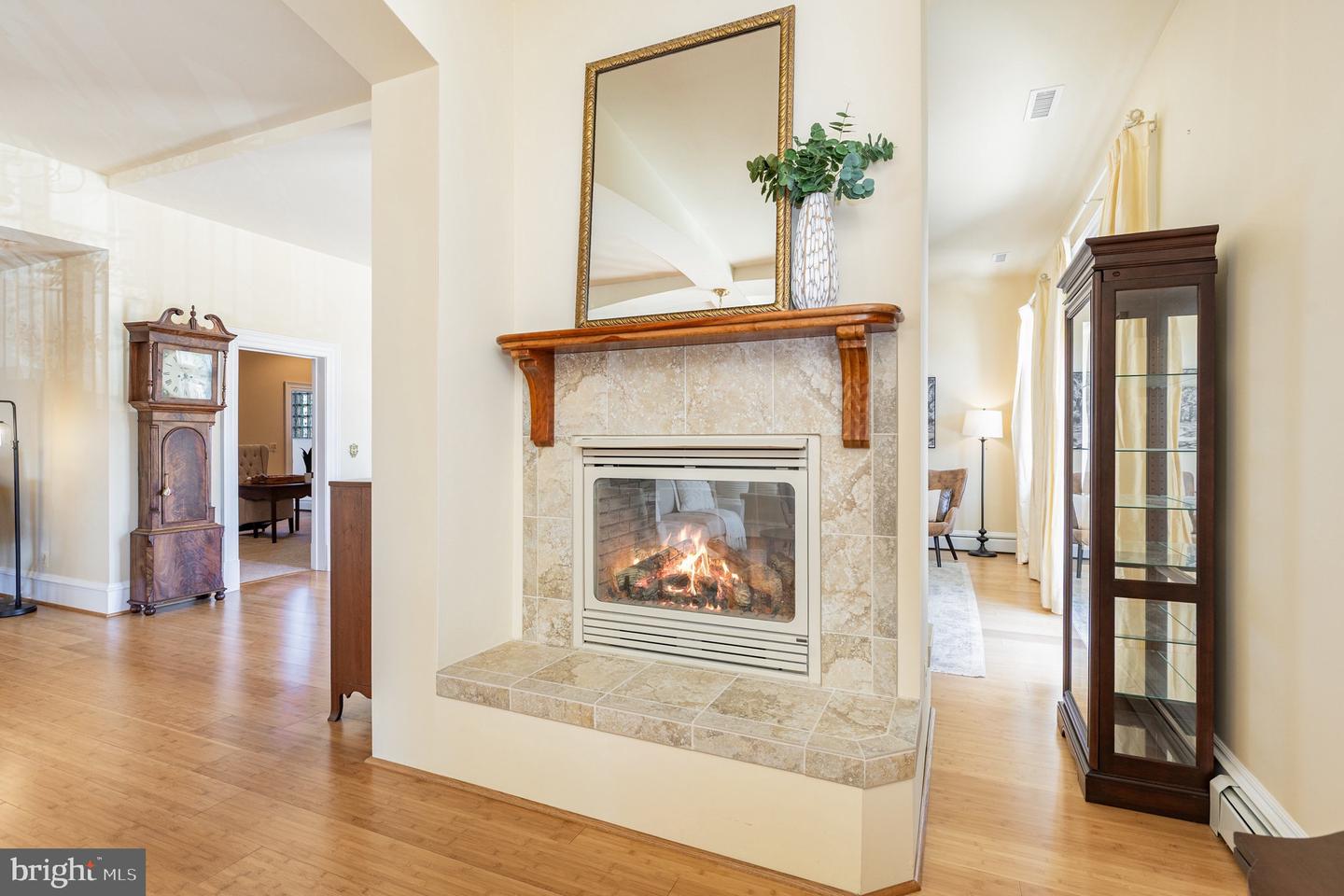 913-B CAROLINE, FREDERICKSBURG, Virginia 22401, 3 Bedrooms Bedrooms, ,2 BathroomsBathrooms,Residential,For sale,913-B CAROLINE,VAFB2009504 MLS # VAFB2009504