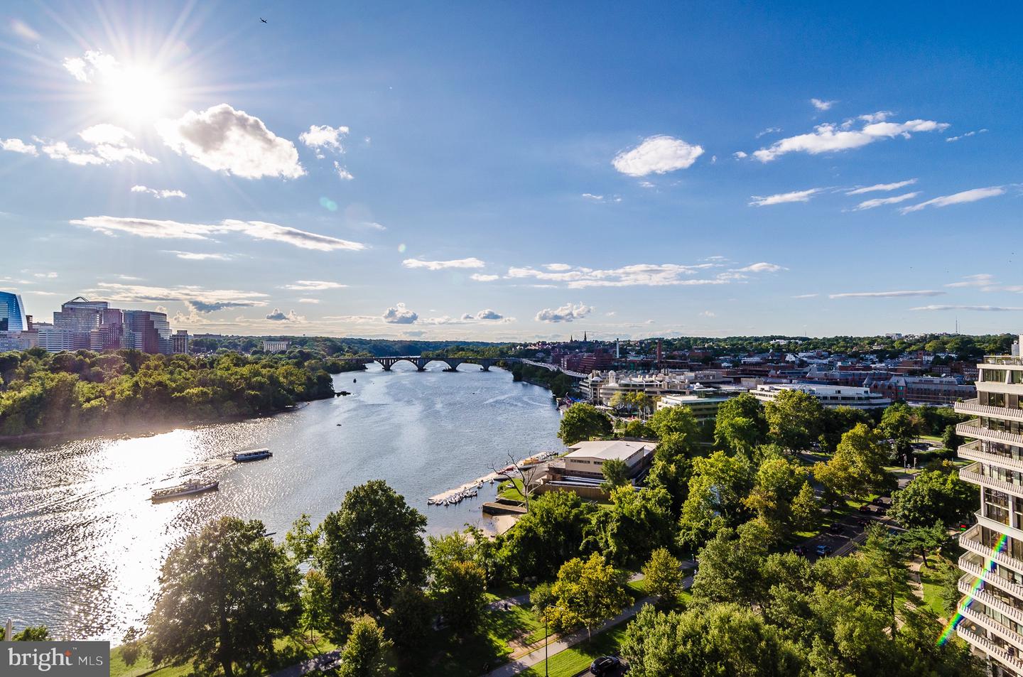 2500 VIRGINIA AVE NW #1005-S, WASHINGTON, District Of Columbia 20037, 2 Bedrooms Bedrooms, ,2 BathroomsBathrooms,Residential,For sale,2500 VIRGINIA AVE NW #1005-S,DCDC2190584 MLS # DCDC2190584 2500 VIRGINIA AVE NW #1005-S, WASHINGTON, District Of Columbia 20037, 2 Bedrooms Bedrooms, ,2 BathroomsBathrooms,Residential,For sale,2500 VIRGINIA AVE NW #1005-S,DCDC2190584 MLS # DCDC2190584