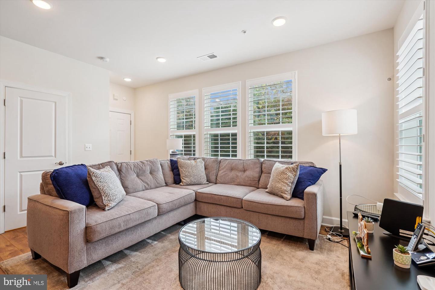 13979 GARY FISHER TRL, GAINESVILLE, Virginia 20155, 3 Bedrooms Bedrooms, ,2 BathroomsBathrooms,Residential,For sale,13979 GARY FISHER TRL,VAPW2104374 MLS # VAPW2104374