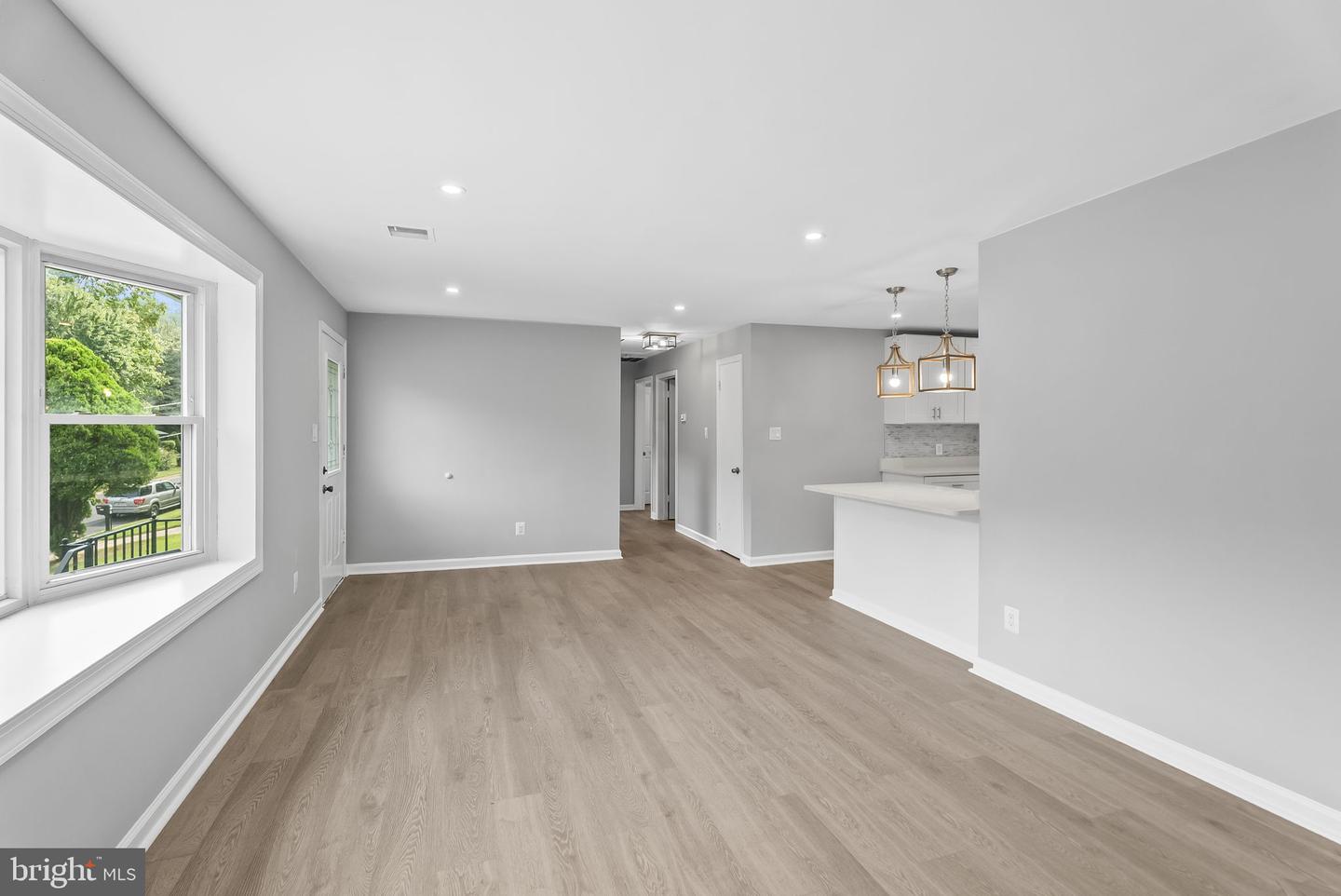 5822 BROOKVIEW DR, ALEXANDRIA, Virginia 22310, 5 Bedrooms Bedrooms, ,2 BathroomsBathrooms,Residential,For sale,5822 BROOKVIEW DR,VAFX2269258 MLS # VAFX2269258