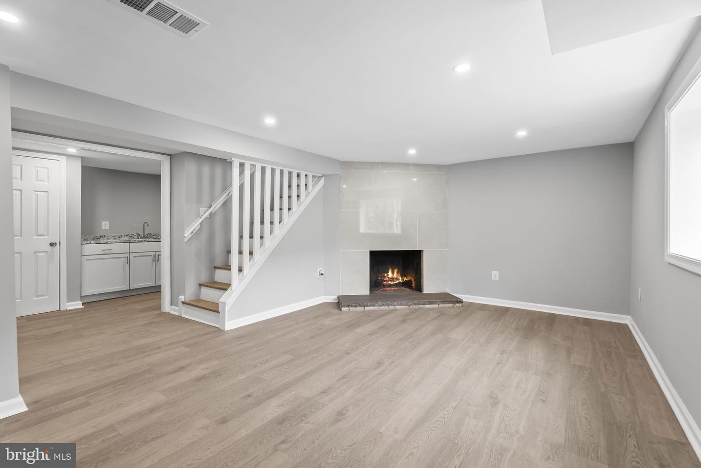 5822 BROOKVIEW DR, ALEXANDRIA, Virginia 22310, 5 Bedrooms Bedrooms, ,2 BathroomsBathrooms,Residential,For sale,5822 BROOKVIEW DR,VAFX2269258 MLS # VAFX2269258