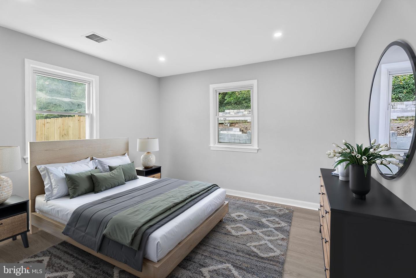 5822 BROOKVIEW DR, ALEXANDRIA, Virginia 22310, 5 Bedrooms Bedrooms, ,2 BathroomsBathrooms,Residential,For sale,5822 BROOKVIEW DR,VAFX2269258 MLS # VAFX2269258