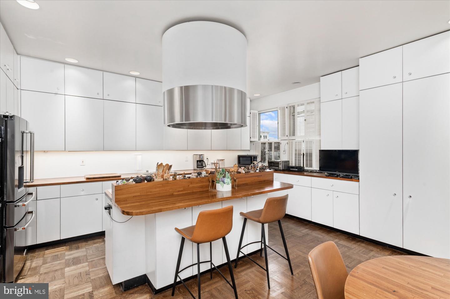 2029 CONNECTICUT AVE NW #54, WASHINGTON, District Of Columbia 20008, 3 Bedrooms Bedrooms, ,3 BathroomsBathrooms,Residential,For sale,2029 CONNECTICUT AVE NW #54,DCDC2228418 MLS # DCDC2228418