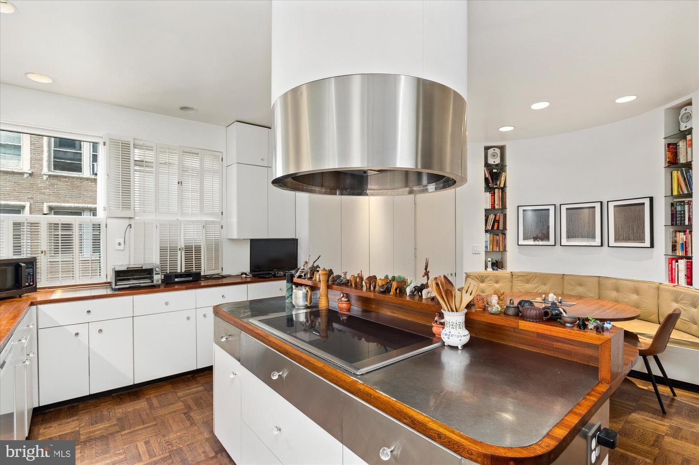 2029 CONNECTICUT AVE NW #54, WASHINGTON, District Of Columbia 20008, 3 Bedrooms Bedrooms, ,3 BathroomsBathrooms,Residential,For sale,2029 CONNECTICUT AVE NW #54,DCDC2228418 MLS # DCDC2228418