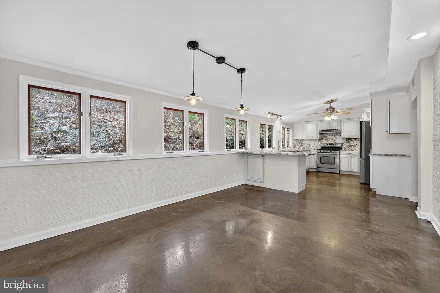 4119 BULL RUN MOUNTAIN RD, THE PLAINS, Virginia 20198, 3 Bedrooms Bedrooms, ,2 BathroomsBathrooms,Residential,For sale,4119 BULL RUN MOUNTAIN RD,VAFQ2019784 MLS # VAFQ2019784