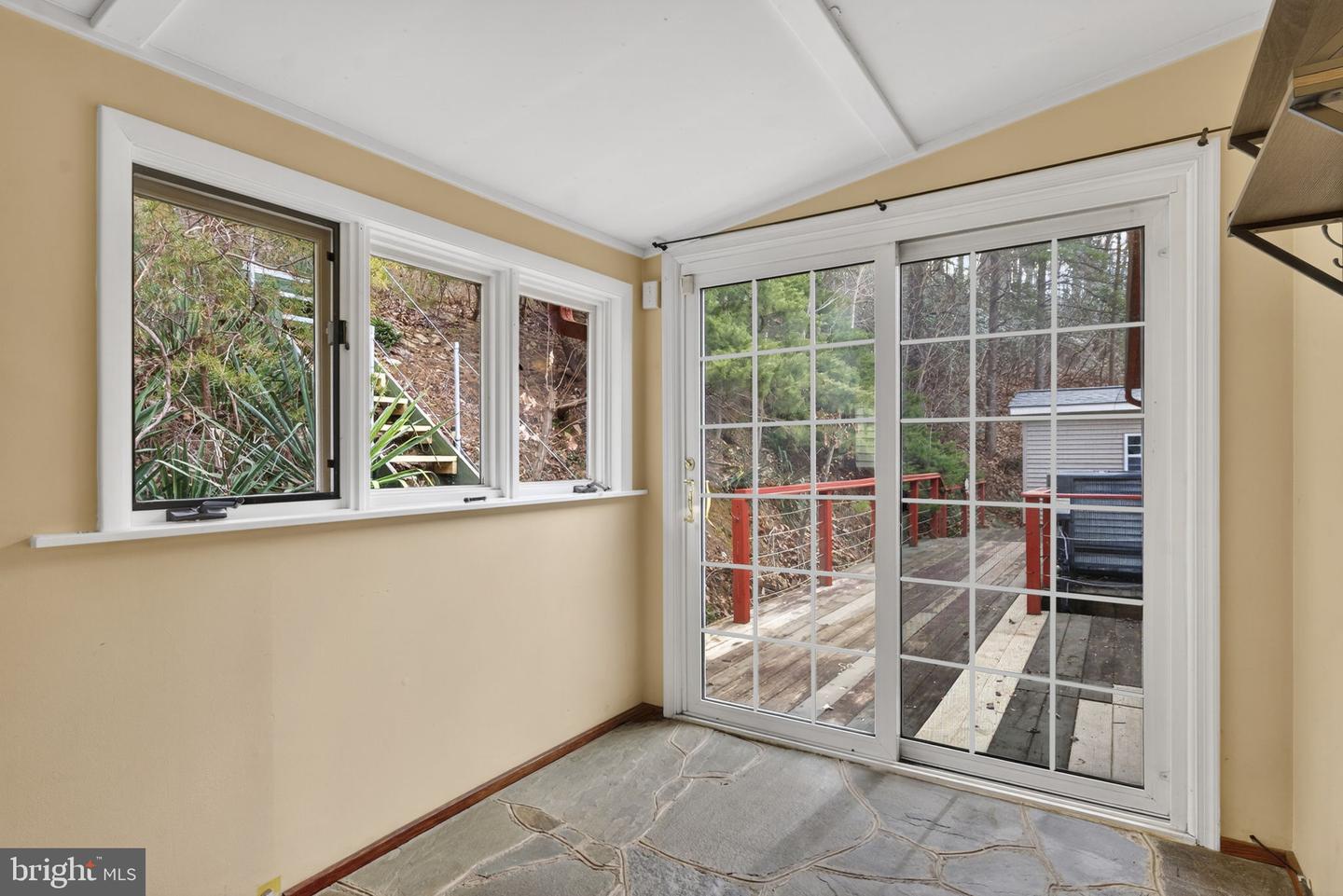 4119 BULL RUN MOUNTAIN RD, THE PLAINS, Virginia 20198, 3 Bedrooms Bedrooms, ,2 BathroomsBathrooms,Residential,For sale,4119 BULL RUN MOUNTAIN RD,VAFQ2019784 MLS # VAFQ2019784