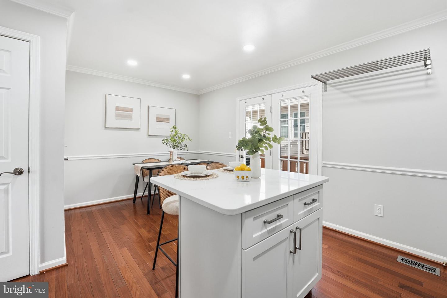 3017 22ND ST S, ARLINGTON, Virginia 22204, 3 Bedrooms Bedrooms, ,2 BathroomsBathrooms,Residential,For sale,3017 22ND ST S,VAAR2067336 MLS # VAAR2067336