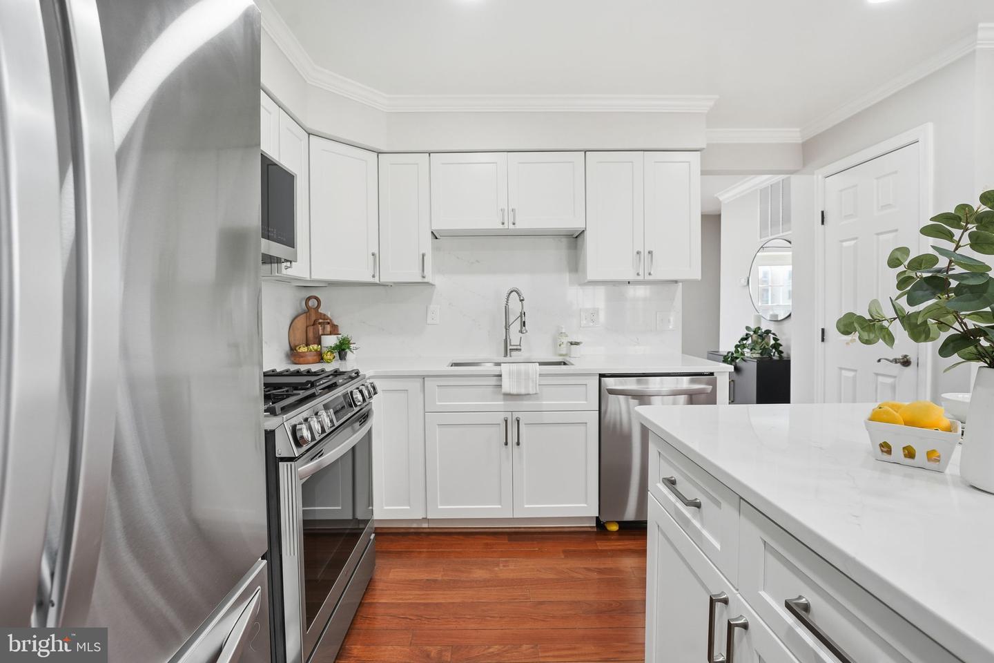 3017 22ND ST S, ARLINGTON, Virginia 22204, 3 Bedrooms Bedrooms, ,2 BathroomsBathrooms,Residential,For sale,3017 22ND ST S,VAAR2067336 MLS # VAAR2067336