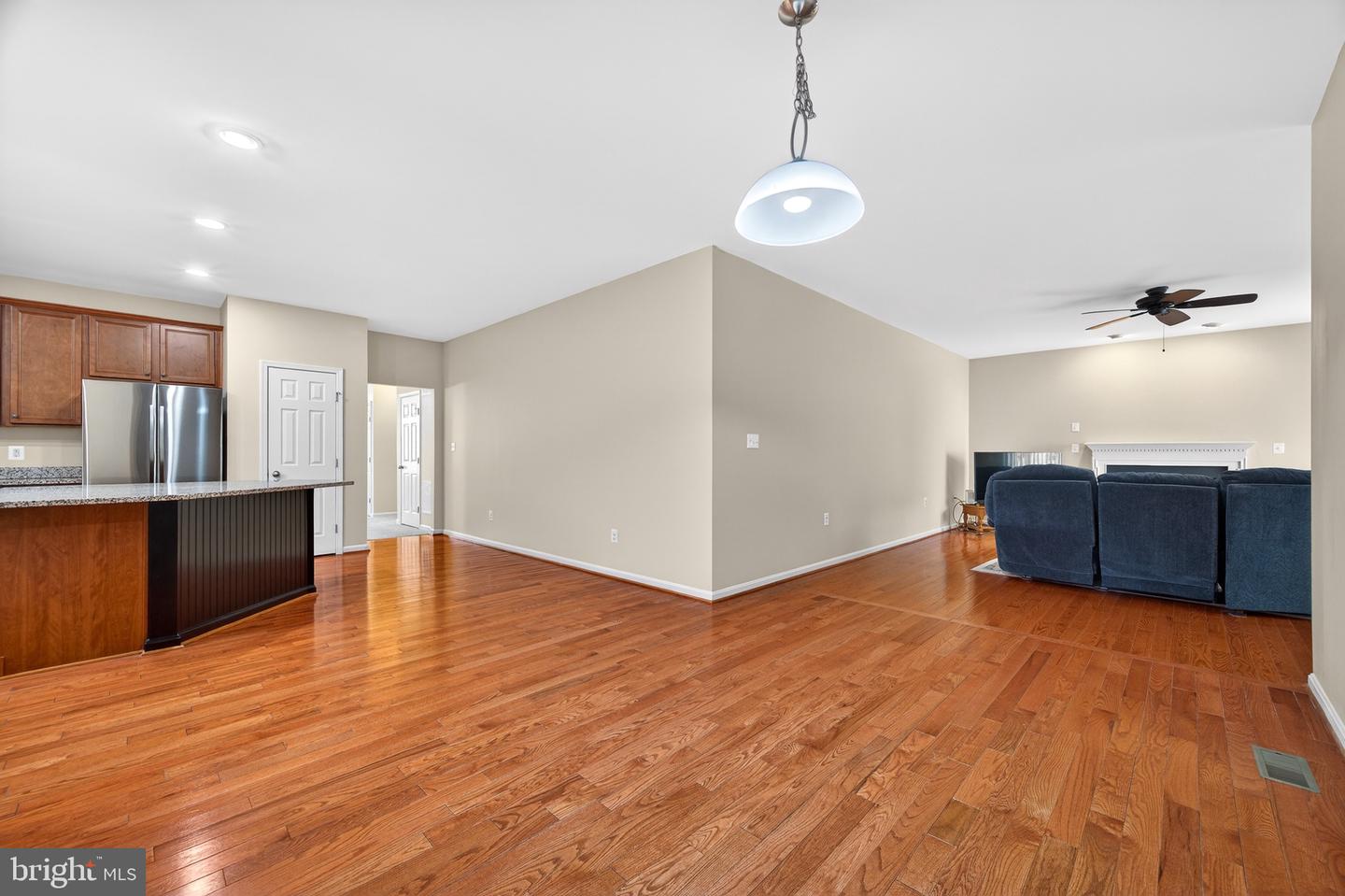 17429 TEDLER CIR, ROUND HILL, Virginia 20141, 3 Bedrooms Bedrooms, ,2 BathroomsBathrooms,Residential,For sale,17429 TEDLER CIR,VALO2113618 MLS # VALO2113618