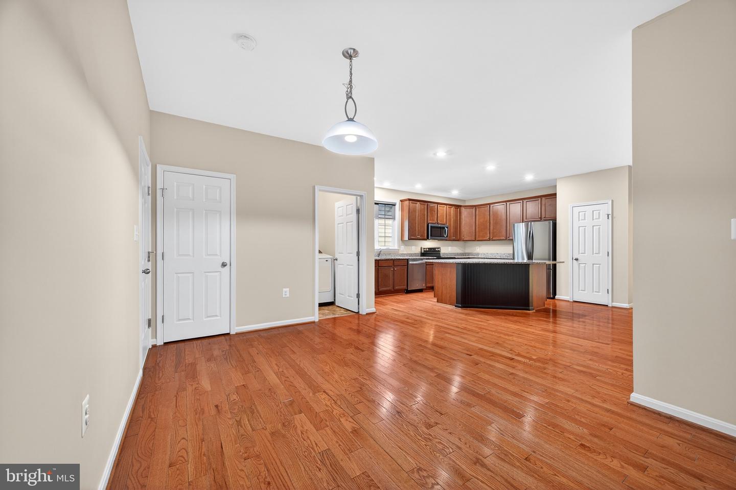 17429 TEDLER CIR, ROUND HILL, Virginia 20141, 3 Bedrooms Bedrooms, ,2 BathroomsBathrooms,Residential,For sale,17429 TEDLER CIR,VALO2113618 MLS # VALO2113618