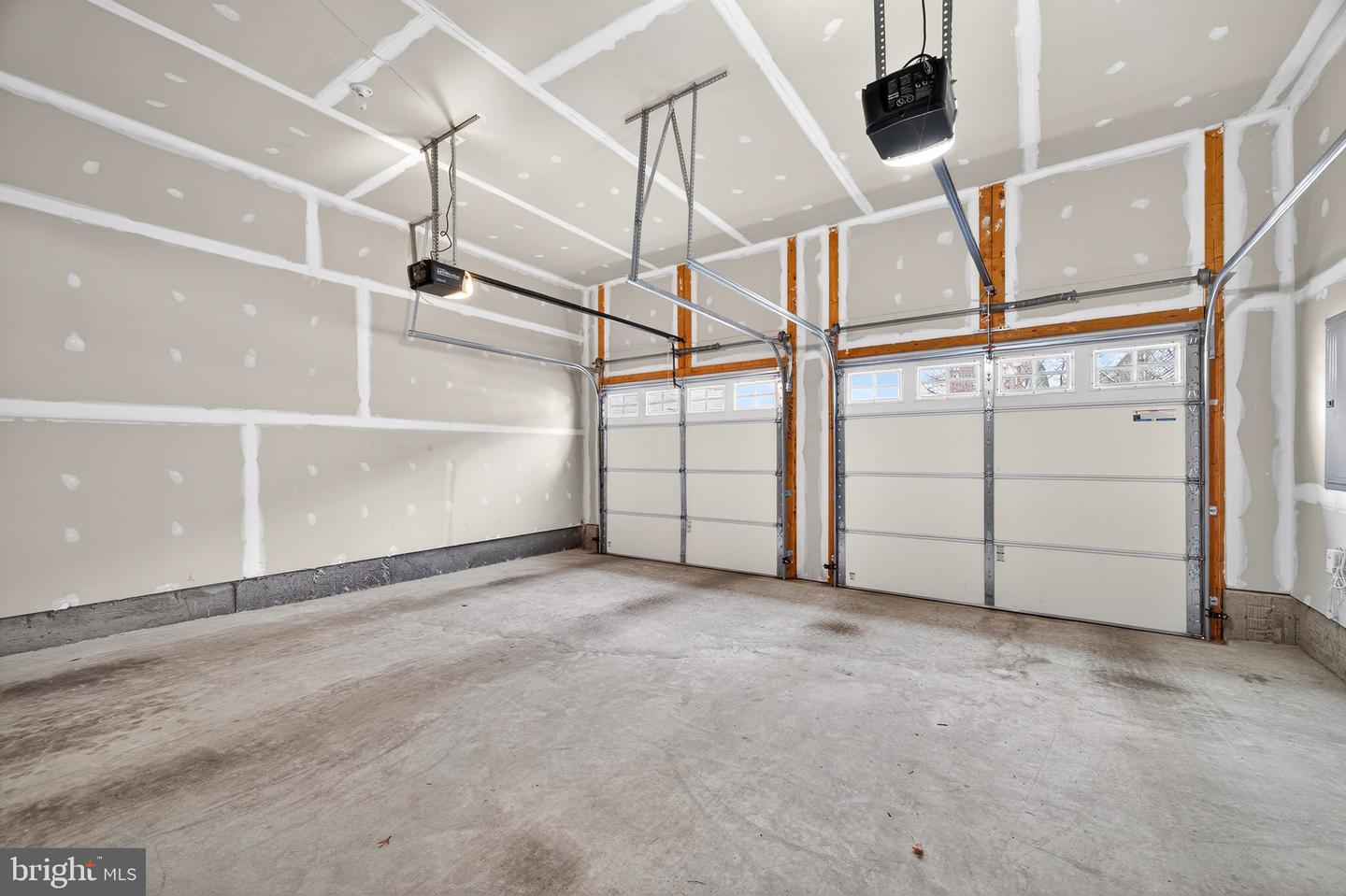 17429 TEDLER CIR, ROUND HILL, Virginia 20141, 3 Bedrooms Bedrooms, ,2 BathroomsBathrooms,Residential,For sale,17429 TEDLER CIR,VALO2113618 MLS # VALO2113618