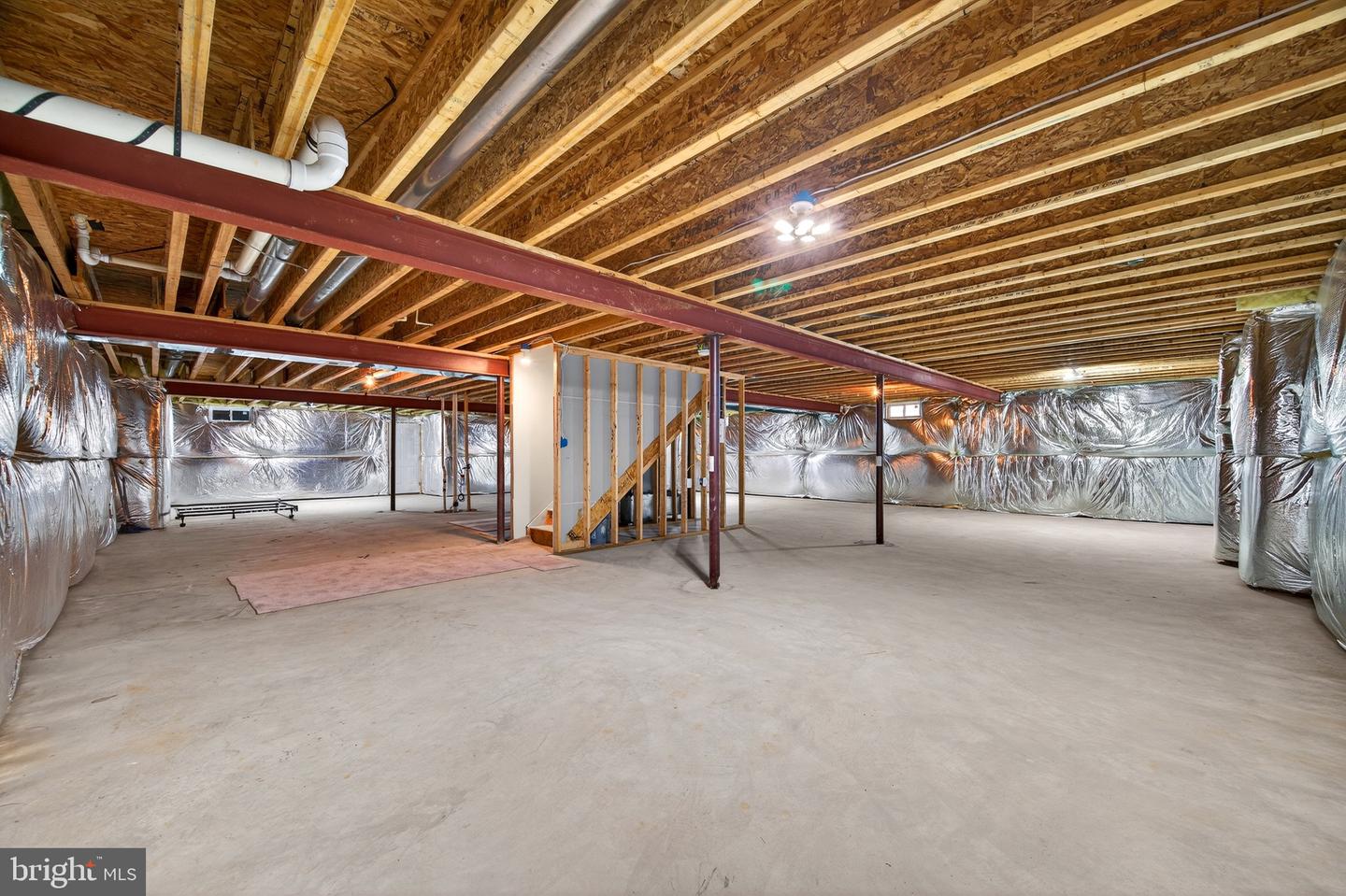 17429 TEDLER CIR, ROUND HILL, Virginia 20141, 3 Bedrooms Bedrooms, ,2 BathroomsBathrooms,Residential,For sale,17429 TEDLER CIR,VALO2113618 MLS # VALO2113618