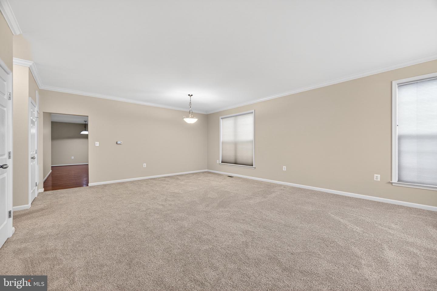 17429 TEDLER CIR, ROUND HILL, Virginia 20141, 3 Bedrooms Bedrooms, ,2 BathroomsBathrooms,Residential,For sale,17429 TEDLER CIR,VALO2113618 MLS # VALO2113618