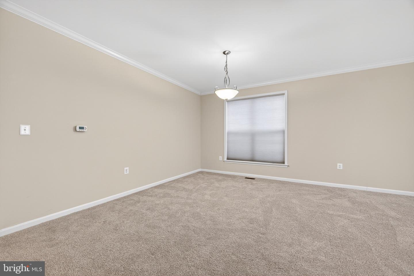 17429 TEDLER CIR, ROUND HILL, Virginia 20141, 3 Bedrooms Bedrooms, ,2 BathroomsBathrooms,Residential,For sale,17429 TEDLER CIR,VALO2113618 MLS # VALO2113618