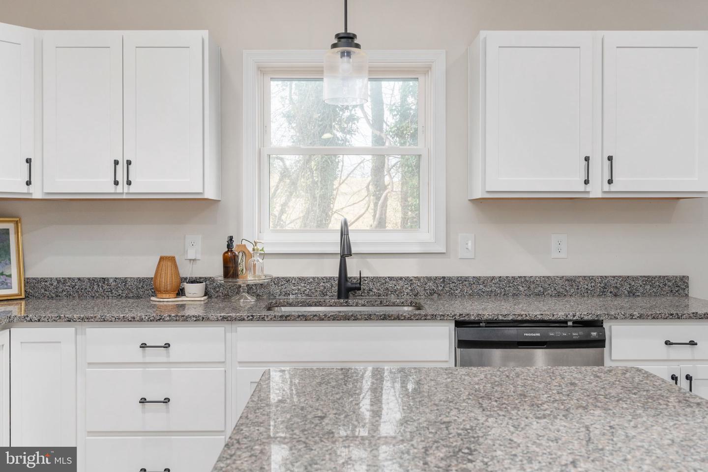 158 RED HILL RD, ORANGE, Virginia 22960, 3 Bedrooms Bedrooms, ,2 BathroomsBathrooms,Residential,For sale,158 RED HILL RD,VAOR2013084 MLS # VAOR2013084