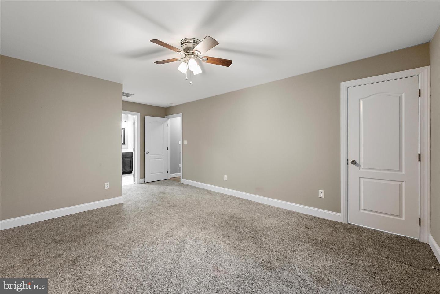 701 HICKORY TRL, WINCHESTER, Virginia 22602, 3 Bedrooms Bedrooms, 6 Rooms Rooms,2 BathroomsBathrooms,Residential,For sale,701 HICKORY TRL,VAFV2038814 MLS # VAFV2038814