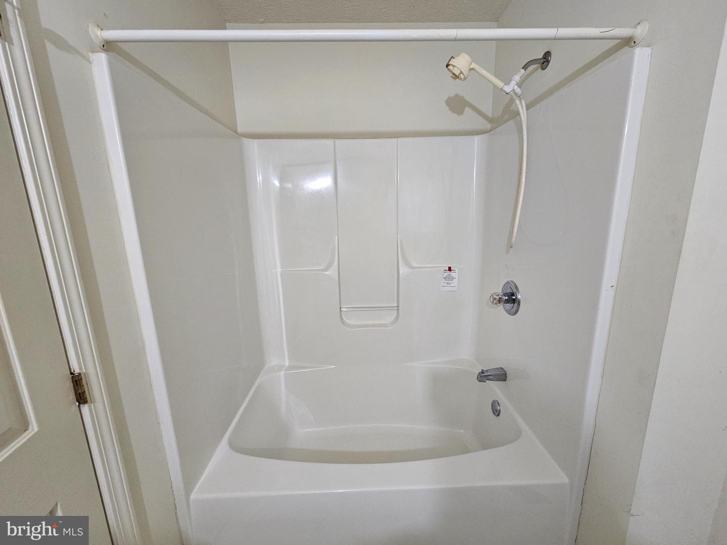 910 MILA RD, HEATHSVILLE, Virginia 22473, 3 Bedrooms Bedrooms, 5 Rooms Rooms,2 BathroomsBathrooms,Residential,For sale,910 MILA RD,VANV2001860 MLS # VANV2001860 910 MILA RD, HEATHSVILLE, Virginia 22473, 3 Bedrooms Bedrooms, 5 Rooms Rooms,2 BathroomsBathrooms,Residential,For sale,910 MILA RD,VANV2001860 MLS # VANV2001860