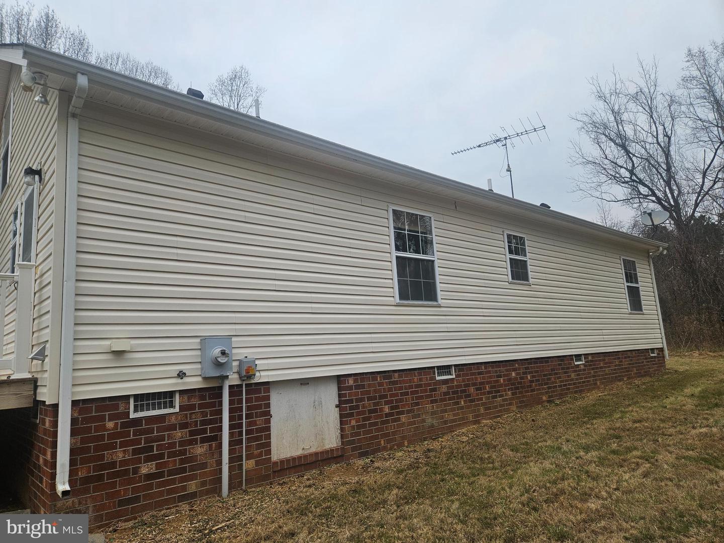 910 MILA RD, HEATHSVILLE, Virginia 22473, 3 Bedrooms Bedrooms, 5 Rooms Rooms,2 BathroomsBathrooms,Residential,For sale,910 MILA RD,VANV2001860 MLS # VANV2001860 910 MILA RD, HEATHSVILLE, Virginia 22473, 3 Bedrooms Bedrooms, 5 Rooms Rooms,2 BathroomsBathrooms,Residential,For sale,910 MILA RD,VANV2001860 MLS # VANV2001860