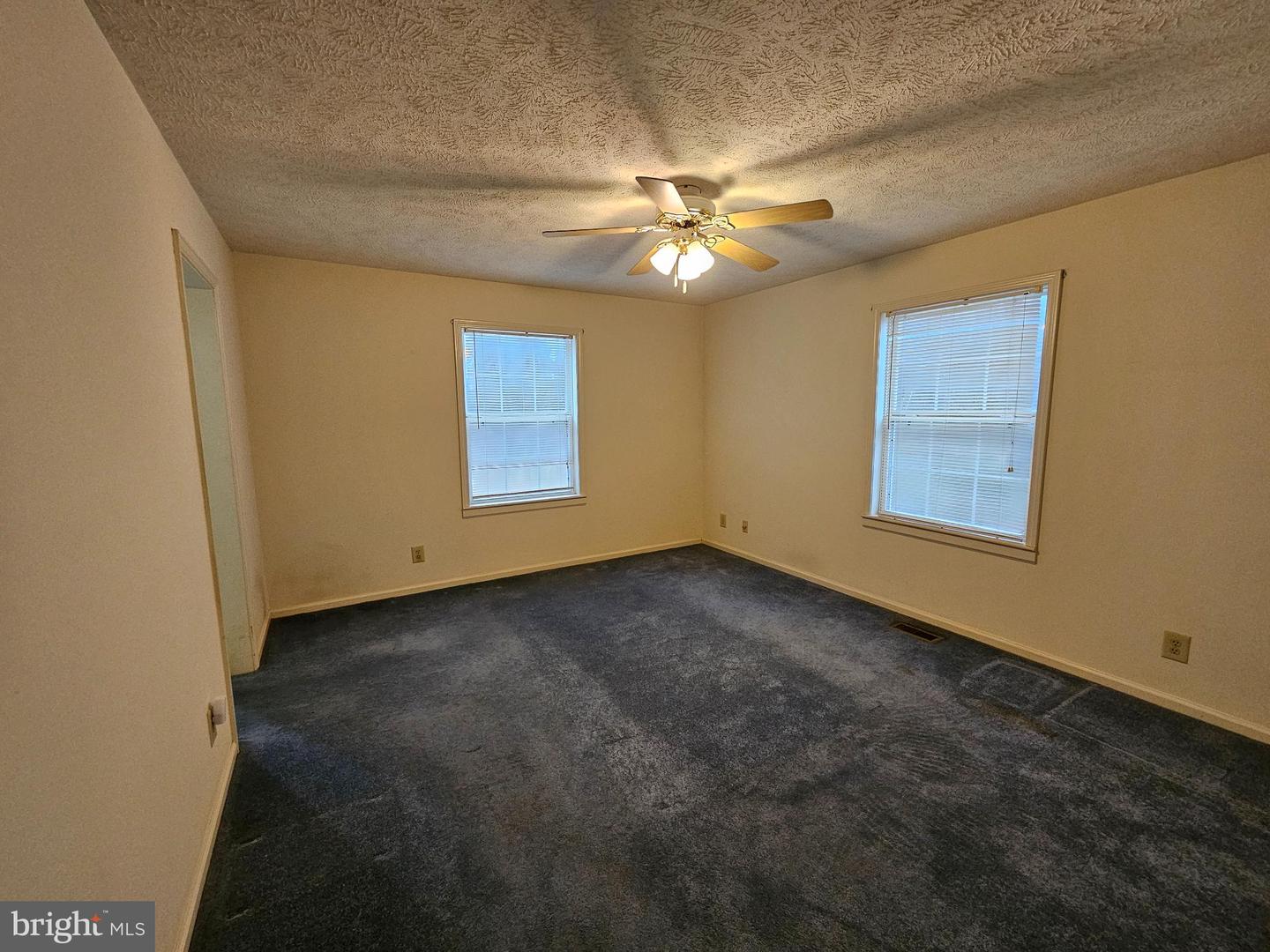 910 MILA RD, HEATHSVILLE, Virginia 22473, 3 Bedrooms Bedrooms, 5 Rooms Rooms,2 BathroomsBathrooms,Residential,For sale,910 MILA RD,VANV2001860 MLS # VANV2001860 910 MILA RD, HEATHSVILLE, Virginia 22473, 3 Bedrooms Bedrooms, 5 Rooms Rooms,2 BathroomsBathrooms,Residential,For sale,910 MILA RD,VANV2001860 MLS # VANV2001860