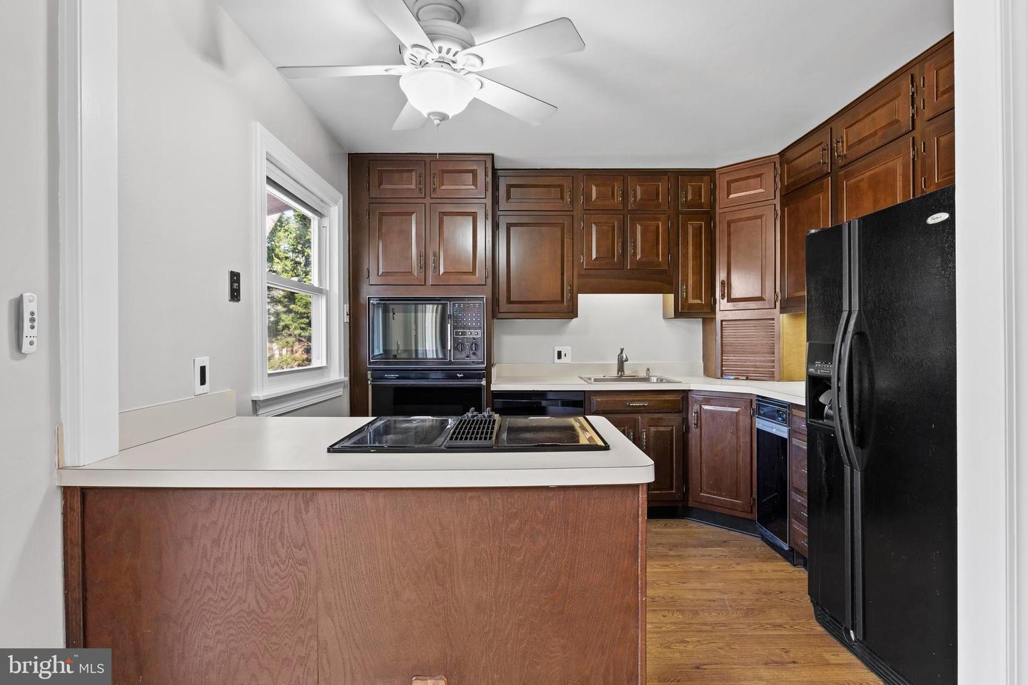 8106 KARL RD, ALEXANDRIA, Virginia 22308, 4 Bedrooms Bedrooms, ,2 BathroomsBathrooms,Residential,For sale,8106 KARL RD,VAFX2285190 MLS # VAFX2285190