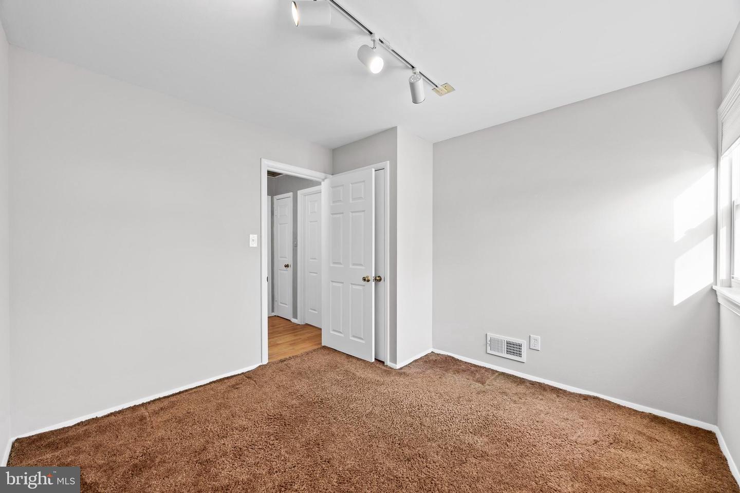 8106 KARL RD, ALEXANDRIA, Virginia 22308, 4 Bedrooms Bedrooms, ,2 BathroomsBathrooms,Residential,For sale,8106 KARL RD,VAFX2285190 MLS # VAFX2285190