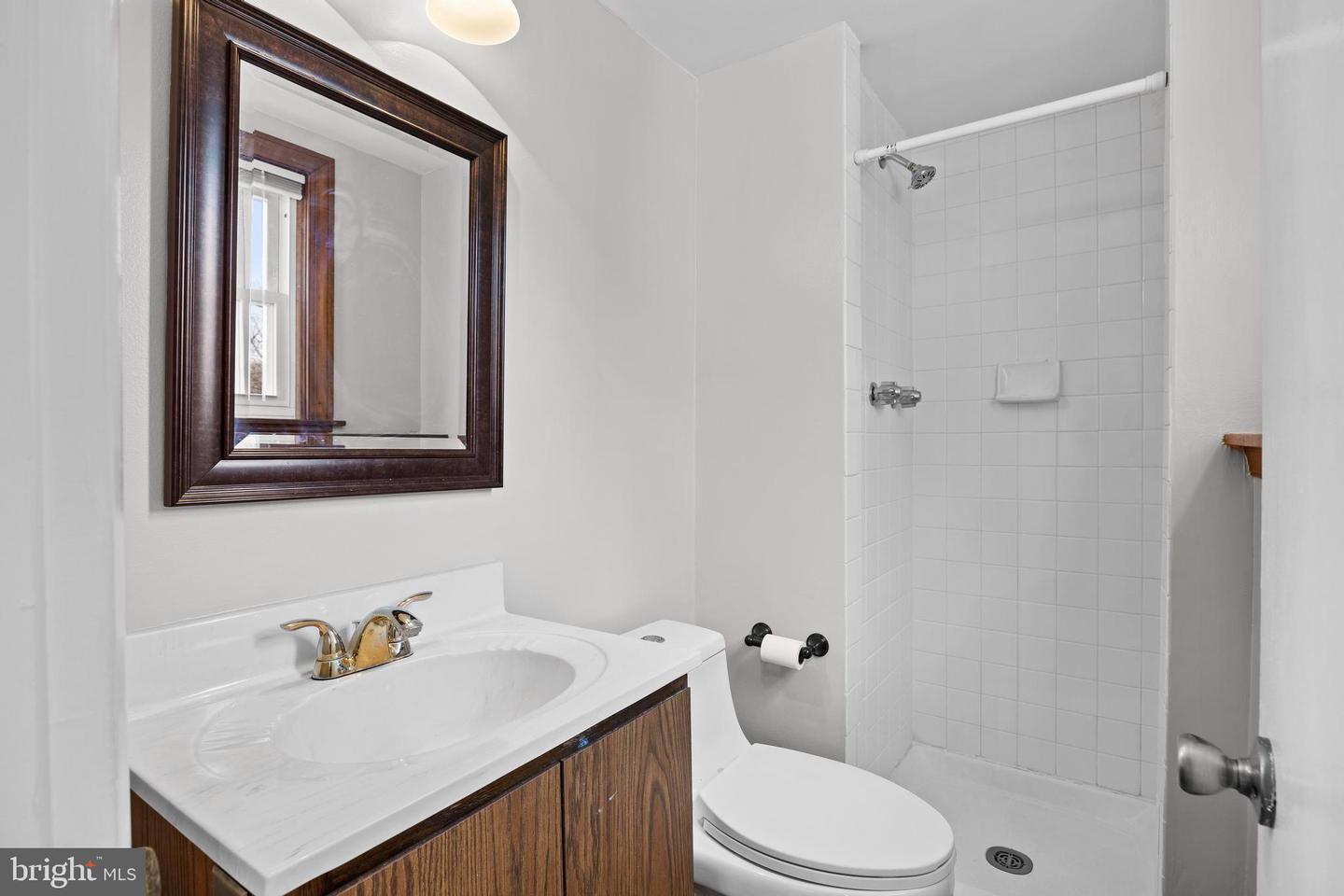 8106 KARL RD, ALEXANDRIA, Virginia 22308, 4 Bedrooms Bedrooms, ,2 BathroomsBathrooms,Residential,For sale,8106 KARL RD,VAFX2285190 MLS # VAFX2285190