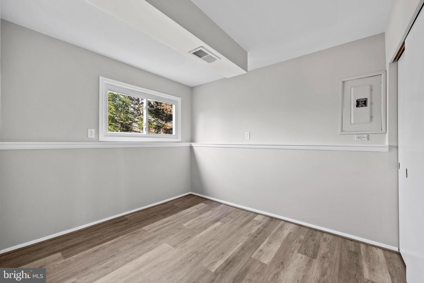 8106 KARL RD, ALEXANDRIA, Virginia 22308, 4 Bedrooms Bedrooms, ,2 BathroomsBathrooms,Residential,For sale,8106 KARL RD,VAFX2285190 MLS # VAFX2285190