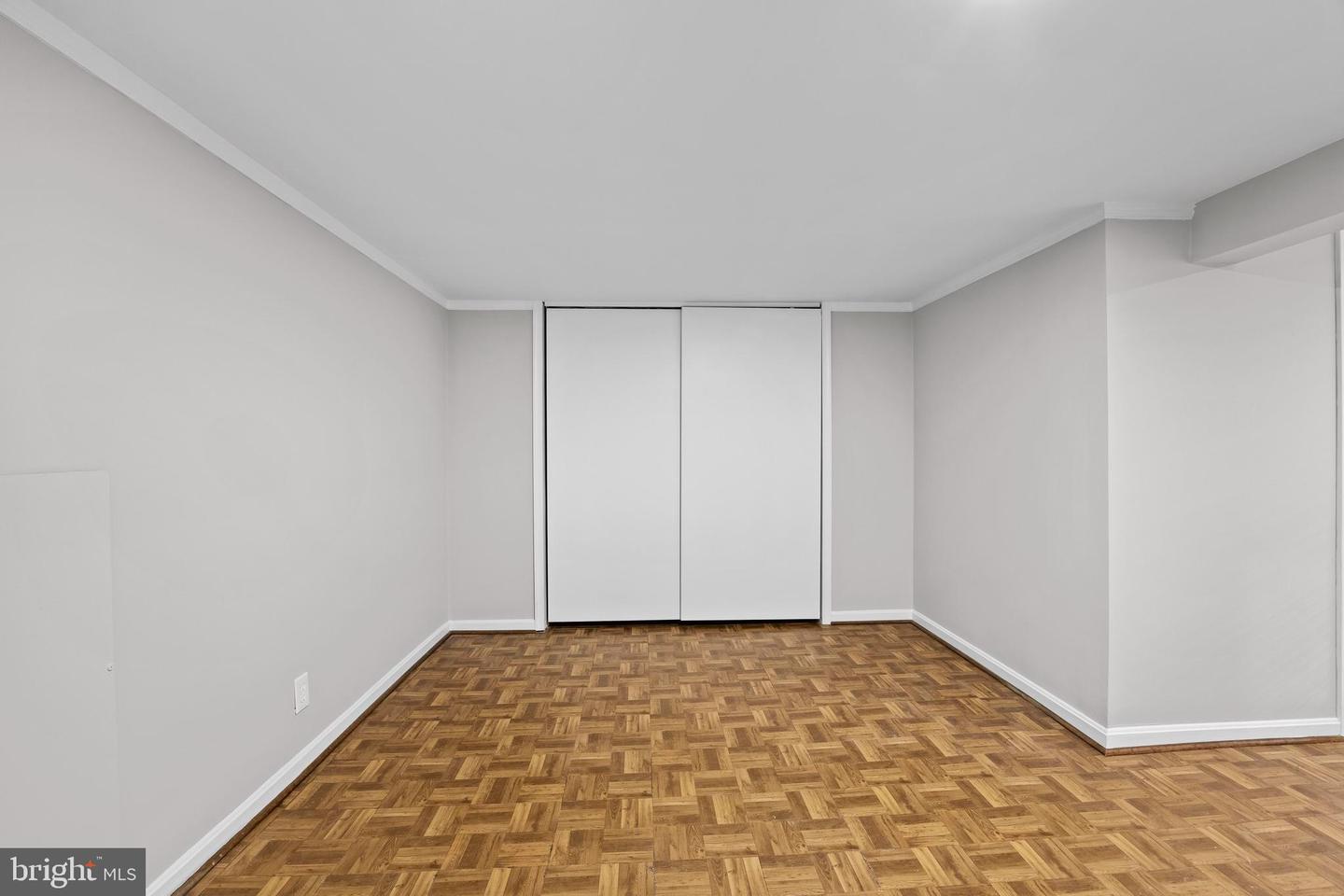 8106 KARL RD, ALEXANDRIA, Virginia 22308, 4 Bedrooms Bedrooms, ,2 BathroomsBathrooms,Residential,For sale,8106 KARL RD,VAFX2285190 MLS # VAFX2285190