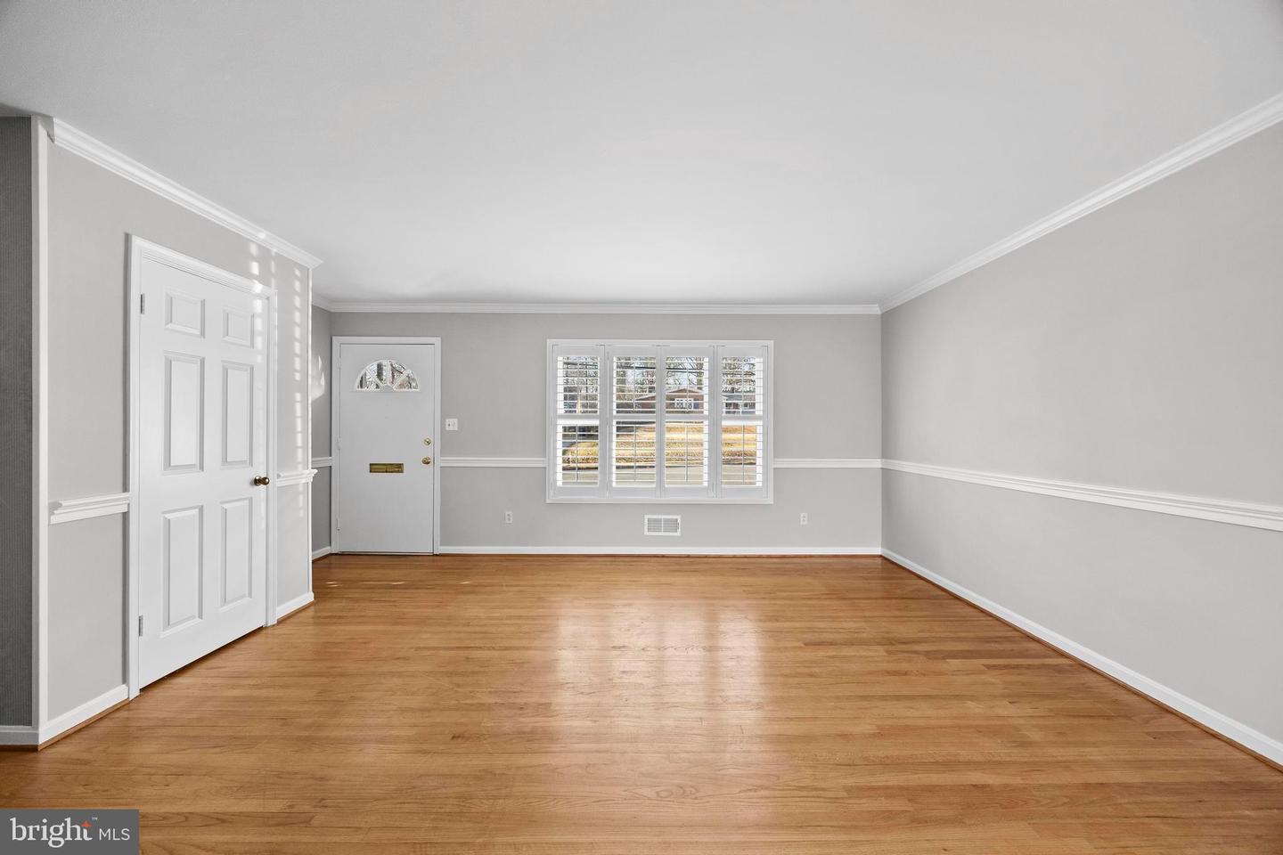 8106 KARL RD, ALEXANDRIA, Virginia 22308, 4 Bedrooms Bedrooms, ,2 BathroomsBathrooms,Residential,For sale,8106 KARL RD,VAFX2285190 MLS # VAFX2285190