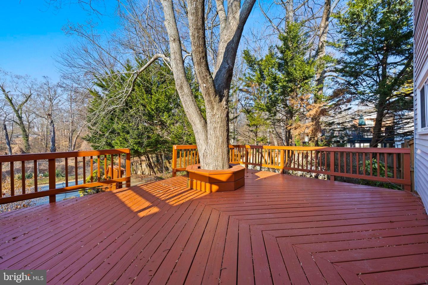 8106 KARL RD, ALEXANDRIA, Virginia 22308, 4 Bedrooms Bedrooms, ,2 BathroomsBathrooms,Residential,For sale,8106 KARL RD,VAFX2285190 MLS # VAFX2285190