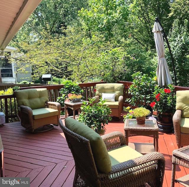 8106 KARL RD, ALEXANDRIA, Virginia 22308, 4 Bedrooms Bedrooms, ,2 BathroomsBathrooms,Residential,For sale,8106 KARL RD,VAFX2285190 MLS # VAFX2285190