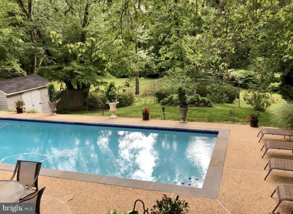 8106 KARL RD, ALEXANDRIA, Virginia 22308, 4 Bedrooms Bedrooms, ,2 BathroomsBathrooms,Residential,For sale,8106 KARL RD,VAFX2285190 MLS # VAFX2285190