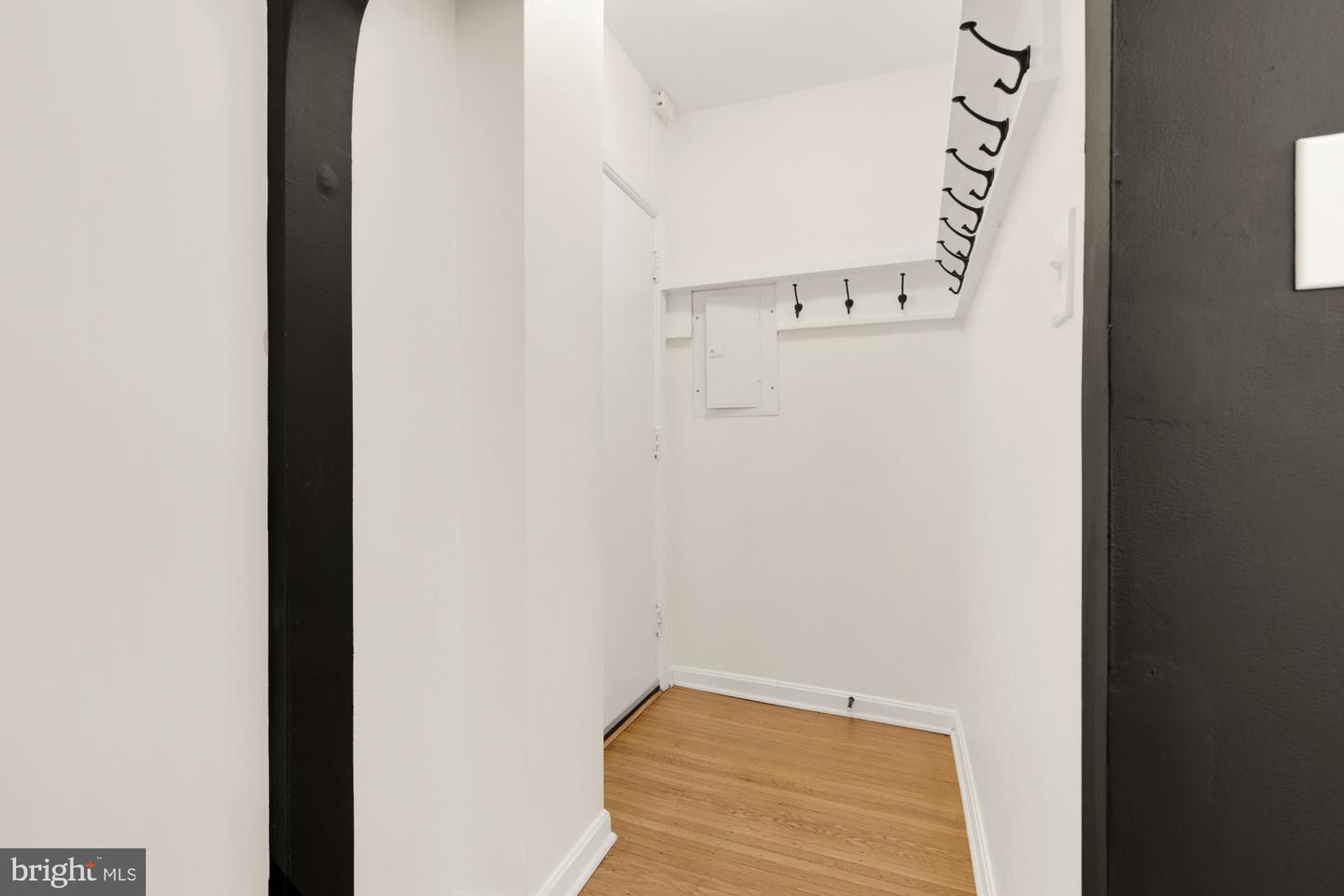 2801 ADAMS MILL RD NW #210, WASHINGTON, District Of Columbia 20009, 1 Bedroom Bedrooms, ,1 BathroomBathrooms,Residential,For sale,2801 ADAMS MILL RD NW #210,DCDC2240872 MLS # DCDC2240872