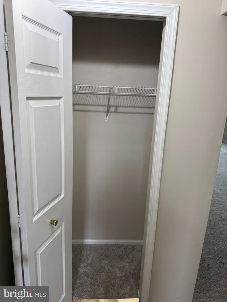 1112 HUNTMASTER TER NE #202, LEESBURG, Virginia 20176, 2 Bedrooms Bedrooms, ,1 BathroomBathrooms,Residential,For sale,1112 HUNTMASTER TER NE #202,VALO2113756 MLS # VALO2113756