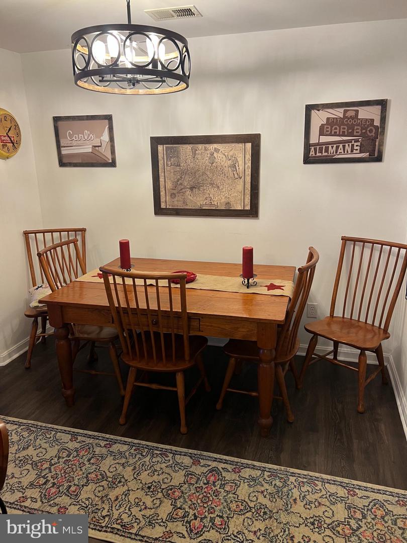 9911 BLADE CT, FREDERICKSBURG, Virginia 22408, 2 Bedrooms Bedrooms, ,2 BathroomsBathrooms,Residential,For sale,9911 BLADE CT,VASP2038540 MLS # VASP2038540