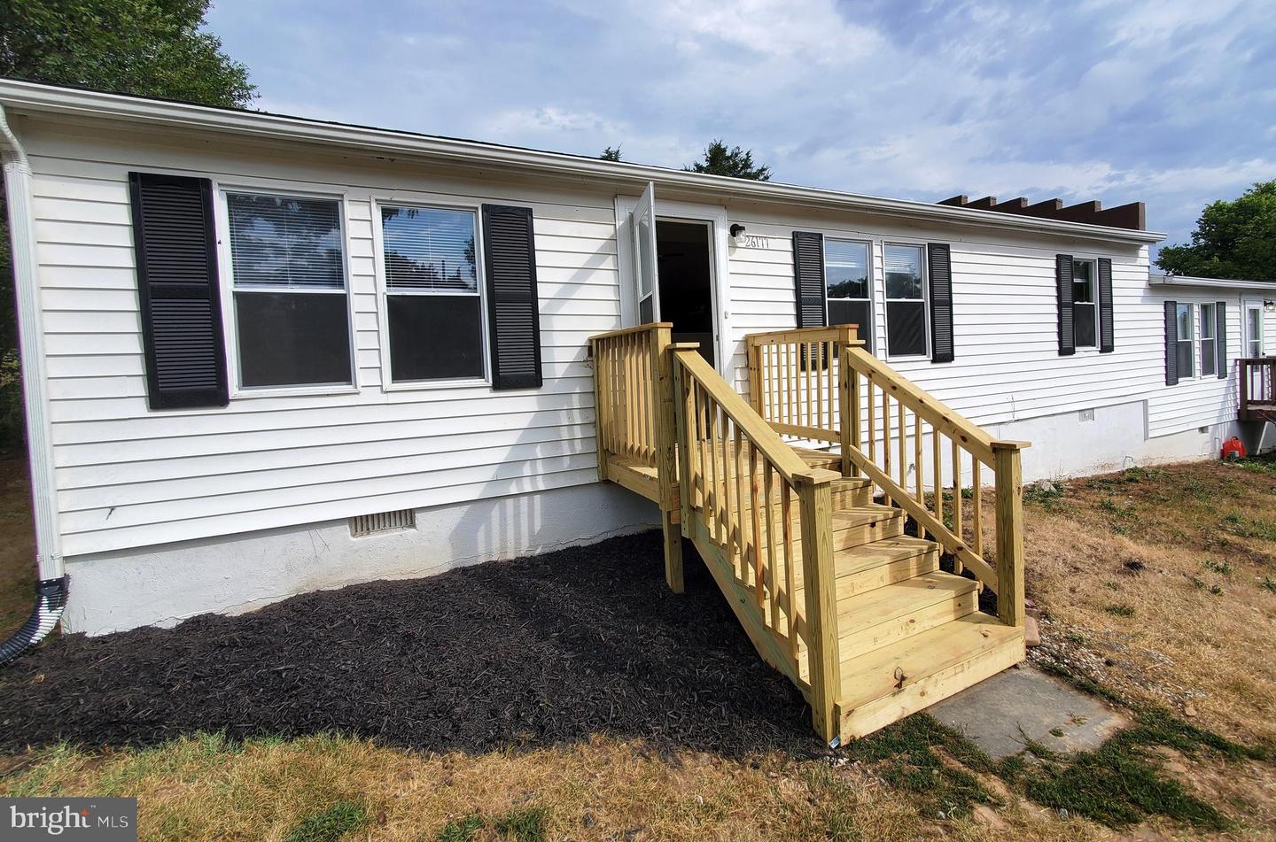 26177 OLD VALLEY PIKE, TOMS BROOK, Virginia 22660, 3 Bedrooms Bedrooms, 8 Rooms Rooms,2 BathroomsBathrooms,Residential,For sale,26177 OLD VALLEY PIKE,VASH2013346 MLS # VASH2013346