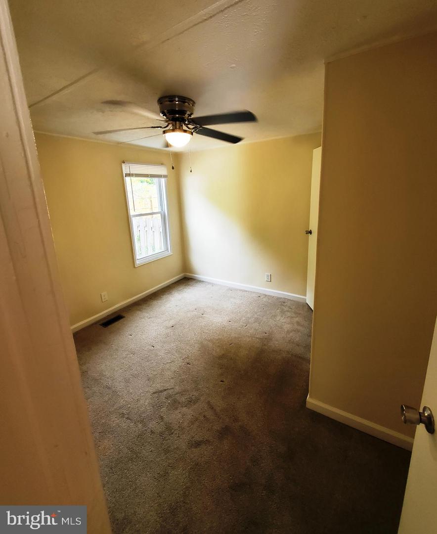 26177 OLD VALLEY PIKE, TOMS BROOK, Virginia 22660, 3 Bedrooms Bedrooms, 8 Rooms Rooms,2 BathroomsBathrooms,Residential,For sale,26177 OLD VALLEY PIKE,VASH2013346 MLS # VASH2013346