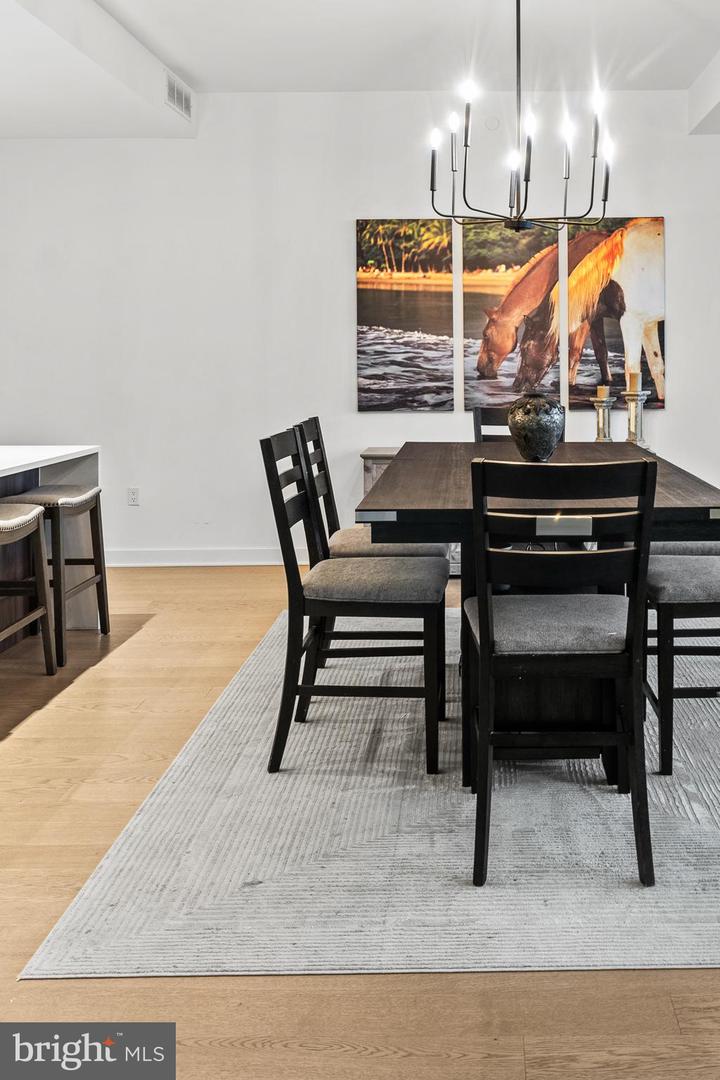 1650 SILVER HILL DR #1706, MCLEAN, Virginia 22102, 2 Bedrooms Bedrooms, ,2 BathroomsBathrooms,Residential,For sale,1650 SILVER HILL DR #1706,VAFX2285234 MLS # VAFX2285234