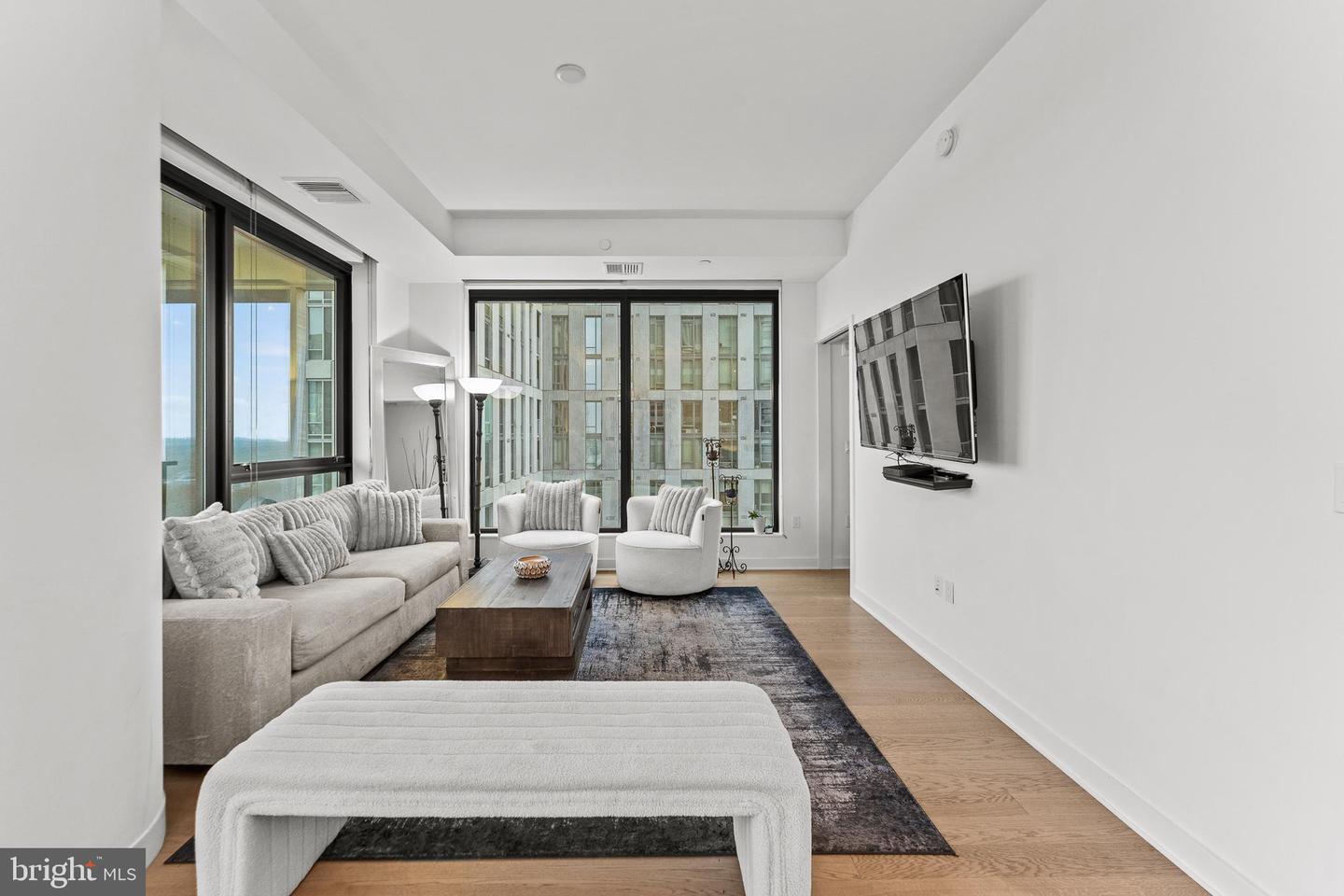 1650 SILVER HILL DR #1706, MCLEAN, Virginia 22102, 2 Bedrooms Bedrooms, ,2 BathroomsBathrooms,Residential,For sale,1650 SILVER HILL DR #1706,VAFX2285234 MLS # VAFX2285234