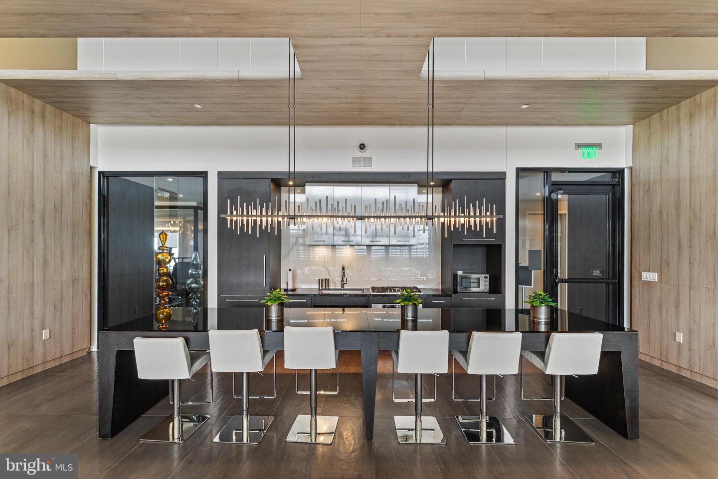 1650 SILVER HILL DR #1706, MCLEAN, Virginia 22102, 2 Bedrooms Bedrooms, ,2 BathroomsBathrooms,Residential,For sale,1650 SILVER HILL DR #1706,VAFX2285234 MLS # VAFX2285234