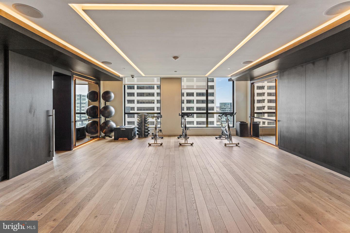 1650 SILVER HILL DR #1706, MCLEAN, Virginia 22102, 2 Bedrooms Bedrooms, ,2 BathroomsBathrooms,Residential,For sale,1650 SILVER HILL DR #1706,VAFX2285234 MLS # VAFX2285234