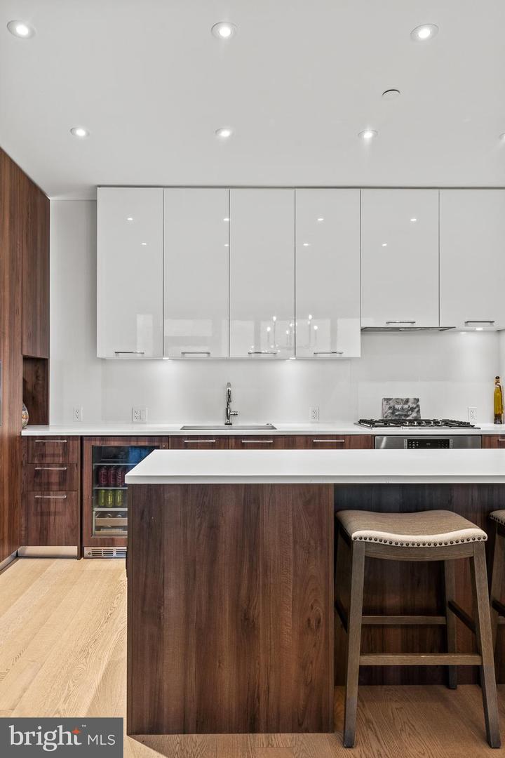 1650 SILVER HILL DR #1706, MCLEAN, Virginia 22102, 2 Bedrooms Bedrooms, ,2 BathroomsBathrooms,Residential,For sale,1650 SILVER HILL DR #1706,VAFX2285234 MLS # VAFX2285234