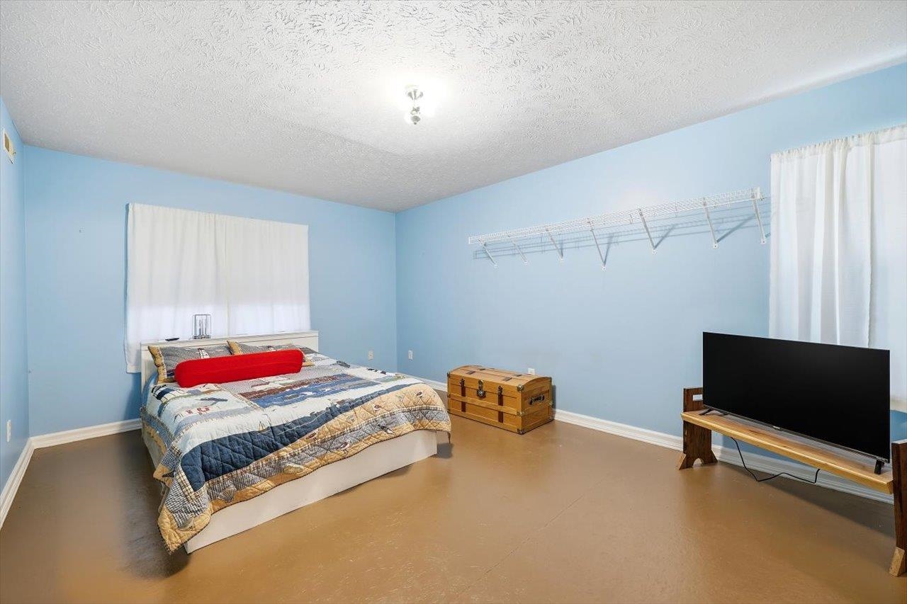 61 HILLANDALE DR, STAUNTON, Virginia 24401, 3 Bedrooms Bedrooms, ,2 BathroomsBathrooms,Residential,61 HILLANDALE DR,672376 MLS # 672376