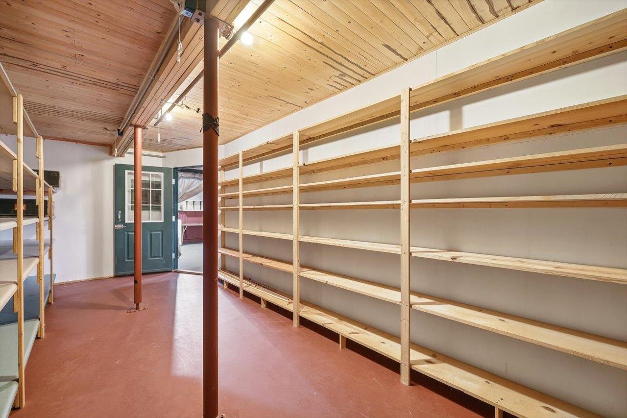 61 HILLANDALE DR, STAUNTON, Virginia 24401, 3 Bedrooms Bedrooms, ,2 BathroomsBathrooms,Residential,61 HILLANDALE DR,672376 MLS # 672376